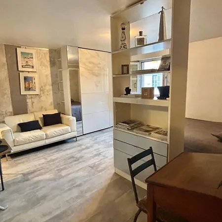 - Port & Lices Walkable - Parking * سان تروبيه